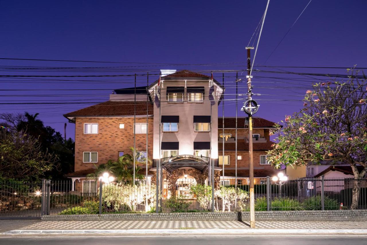 Hotel Villa Morra Suites Asuncion Exteriör bild
