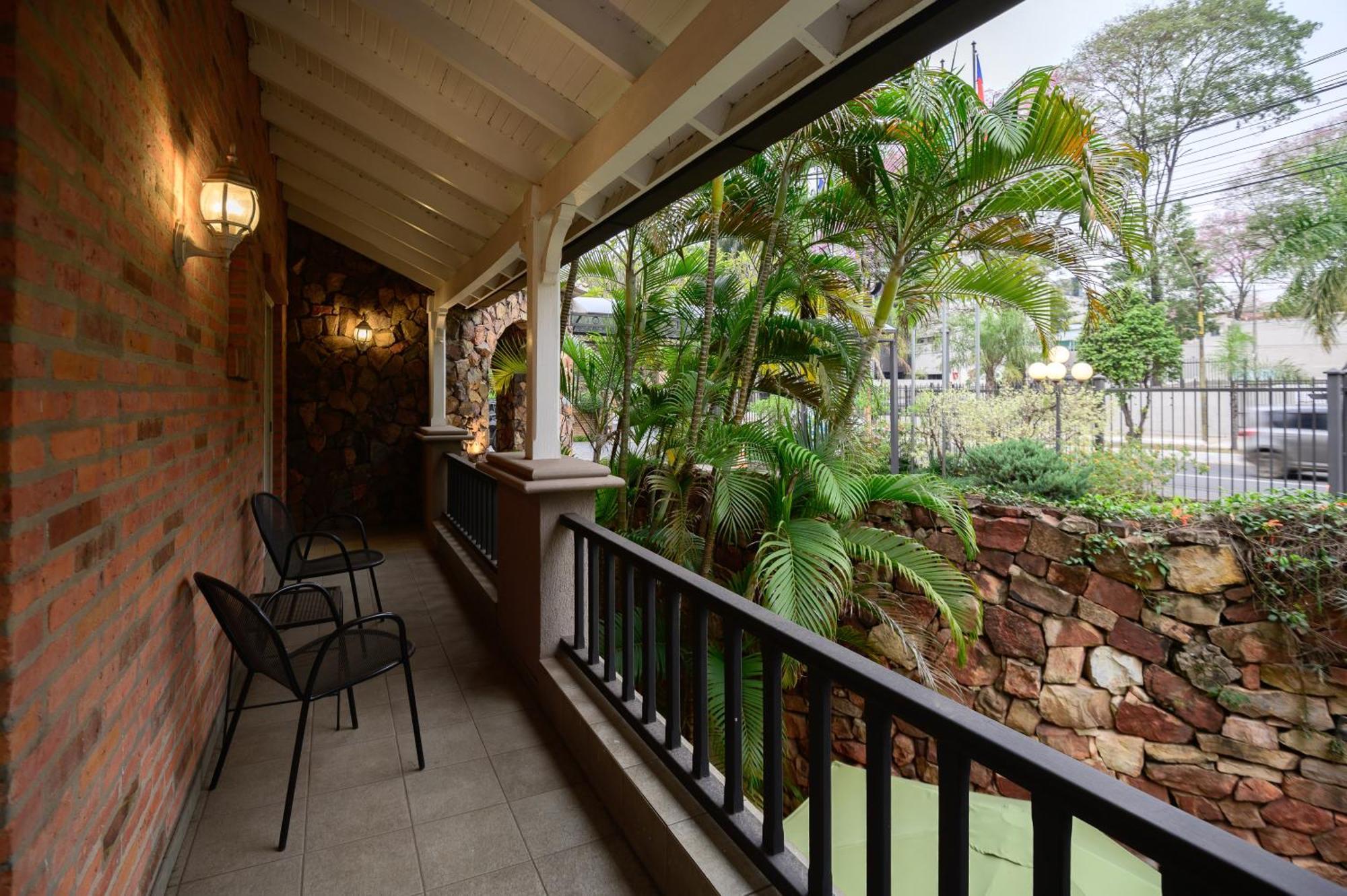 Hotel Villa Morra Suites Asuncion Exteriör bild